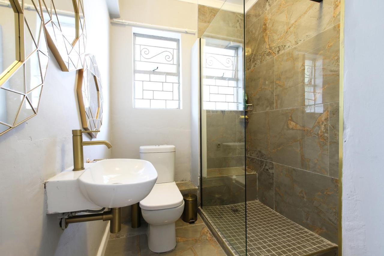 Nederburg, Sea Point, 2 Bed Apt - New 开普敦 外观 照片